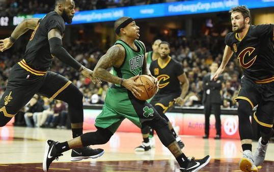 nba球员头上戴的是什么_nba头带的作用