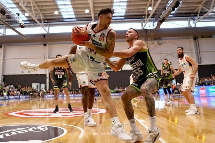 01月25日 NBL(A)常规赛 坎斯大班vs东南墨尔本凤凰 全场录像