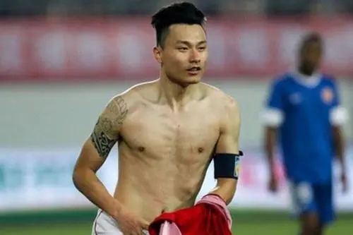 郜林年薪多少?郜林为什么被叫做郜林斯曼?